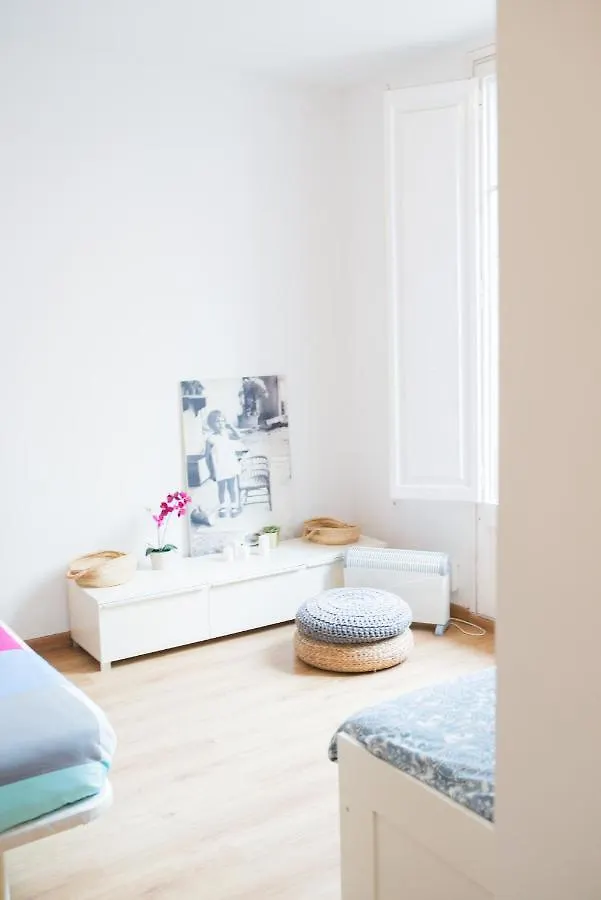 Apartamenting Barcelona 아파트